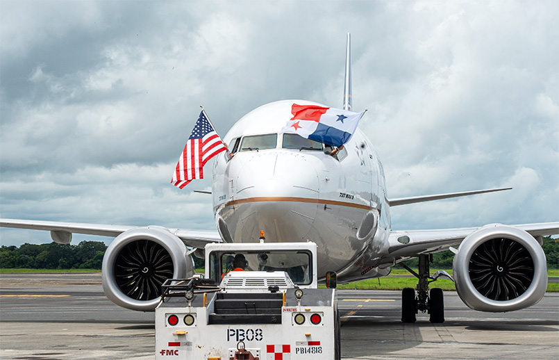 Boeing 737 MAX 9 de Copa Airlines operando el vuelo inaugural de Panamá a San Diego.