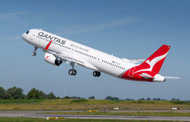Primer Airbus A321XLR de Qantas de matrícula VH-OGA.