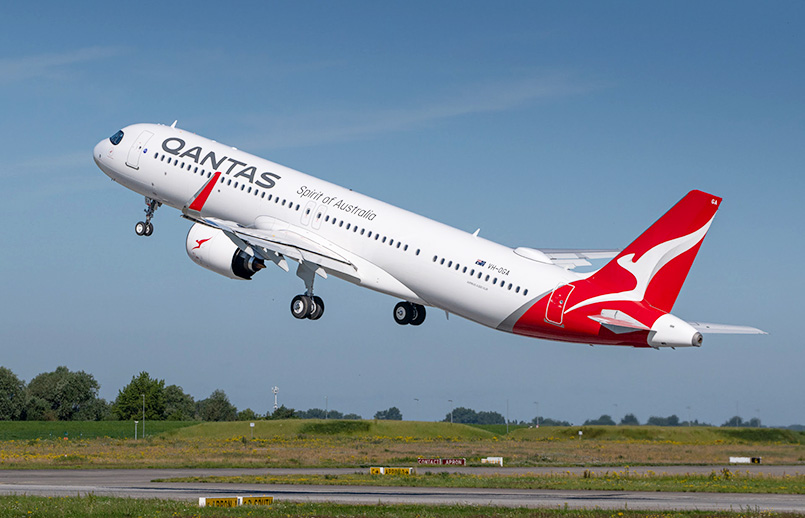 Primer Airbus A321XLR de Qantas de matrícula VH-OGA. Primer Airbus A321XLR de Qantas de matrícula VH-OGA.