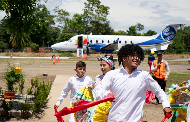 Beechcraft B-1900 de Satena en el vuelo inaugural a Tibú desde Cúcuta.