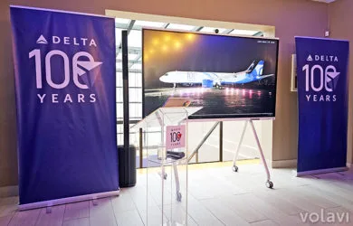 Celebración del centenario de Delta Air Lines en Colombia.