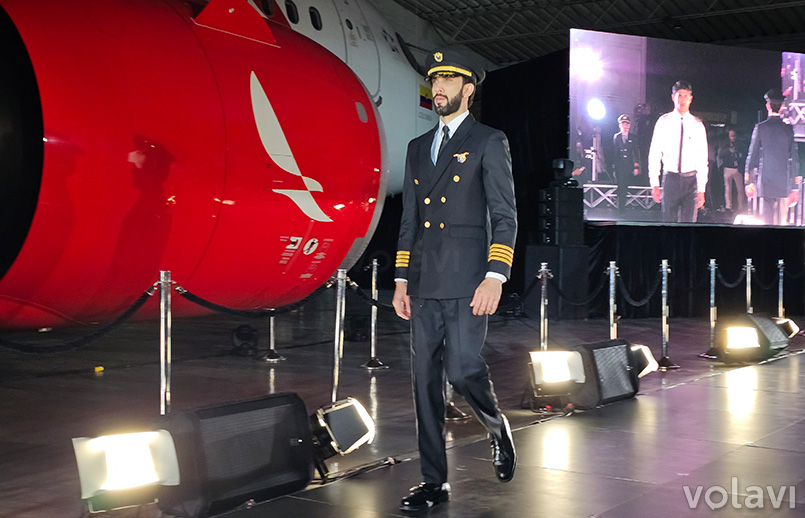 Nuevo uniforme de Avianca para los comandantes. Nuevo uniforme de Avianca para los comandantes.