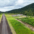 Vista aérea del Aeropuerto José Celestino Mutis de Bahía Solano, Chocó.