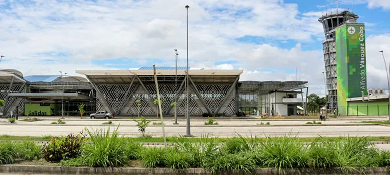 Aeropuerto de Leticia cerrará temporalmente en mayo por obras Vista exterior del Aeropuerto Internacional Alfredo Vásquez Cobo de Leticia, Amazonas.