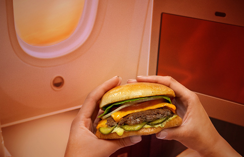 Hamburguesas de Home Burgers ahora disponibles en clase ejecutiva de Avianca en vuelos a Europa.