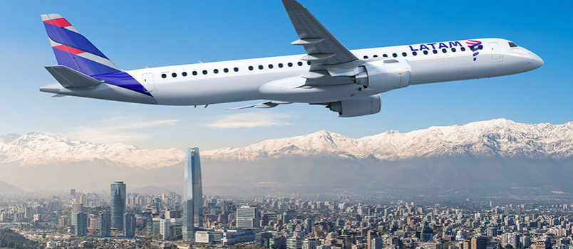 Render de un Embraer 190-E2 de LATAM Airlines en Santiago de Chile.
