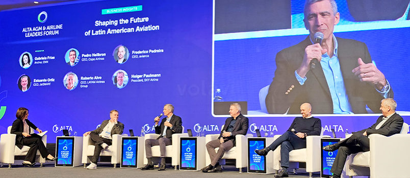 Panel de los CEO's de las aerolíneas de Latinoamérica en el ALTA Leaders Forum 2025.