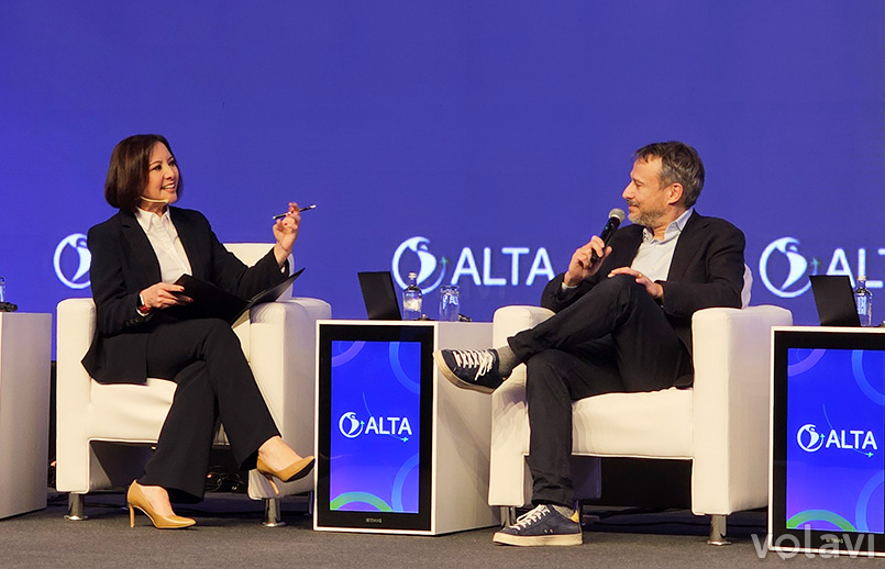 Adrián Neuhauser, CEO de Grupo Abra, entrevistado en el ALTA Leaders Forum 2025 en Lima, Perú. Adrián Neuhauser, CEO de Grupo Abra, entrevistado en el ALTA Leaders Forum 2025 en Lima, Perú.