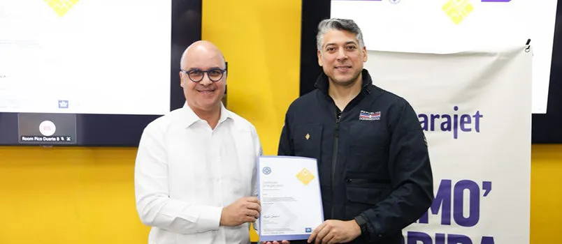 Entrega de la certificación IOSA a Arajet.