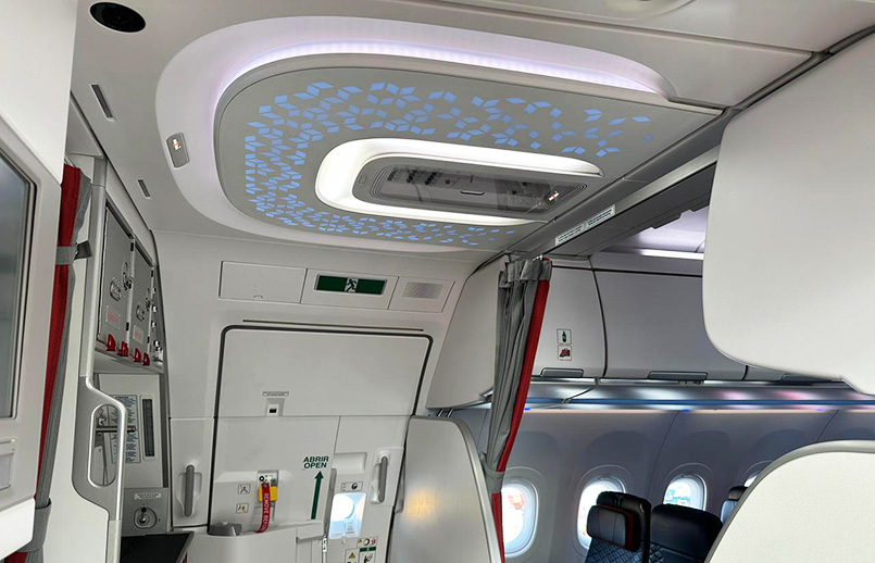 Detalle de la cabina Airspace del nuevo Airbus A320neo de Avianca. Detalle de la cabina Airspace del nuevo Airbus A320neo de Avianca.