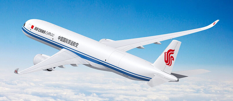 Render de un Airbus A350F de Air China Cargo.