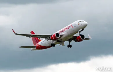 Airbus A320 de Avianca despegando del Aeropuerto Eldorado de Bogotá.