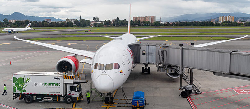 Boeing 787-8 de Avianca como el que cubre los vuelos entre Bogotá y Madrid.