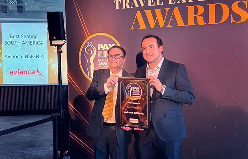 Entrega del premio a mejor Silla de Sudamérica a Avianca por Insignia.