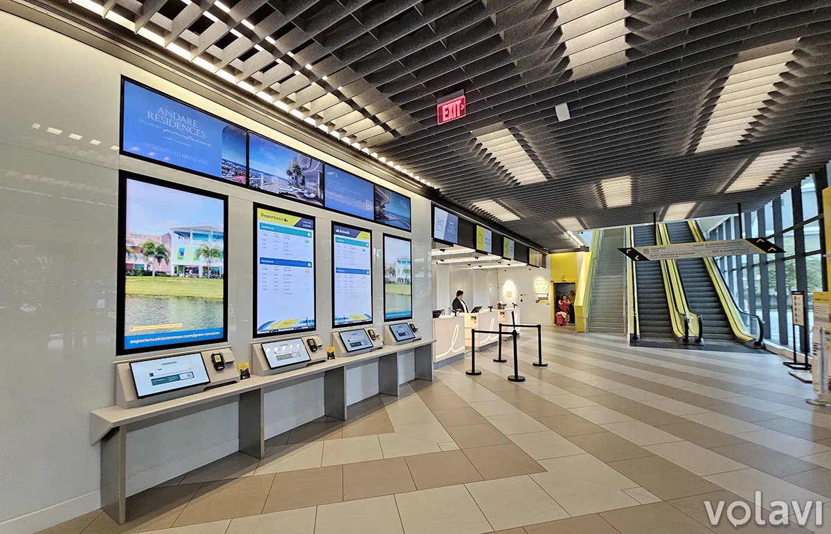 Estación de Brightline de Fort Lauderdale, cuenta con espacios amplios y modernos. Estación de Brightline de Fort Lauderdale, cuenta con espacios amplios y modernos.