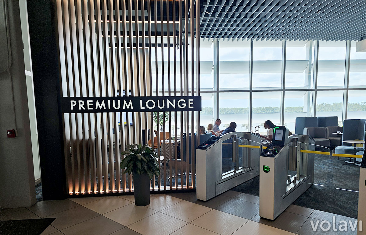 Sala VIP "Premium Lounge" en la estación de Brigthline de Orlando. Sala VIP "Premium Lounge" en la estación de Brigthline de Orlando.