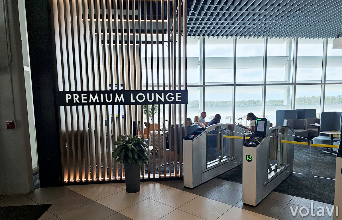 Sala VIP "Premium Lounge" en la estación de Brigthline de Orlando. Sala VIP "Premium Lounge" en la estación de Brigthline de Orlando.