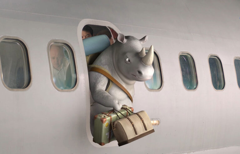 Campaña educativa de IATA "Save a Life, Not a Bag", para dejar equipaje en caso de evacuación.
