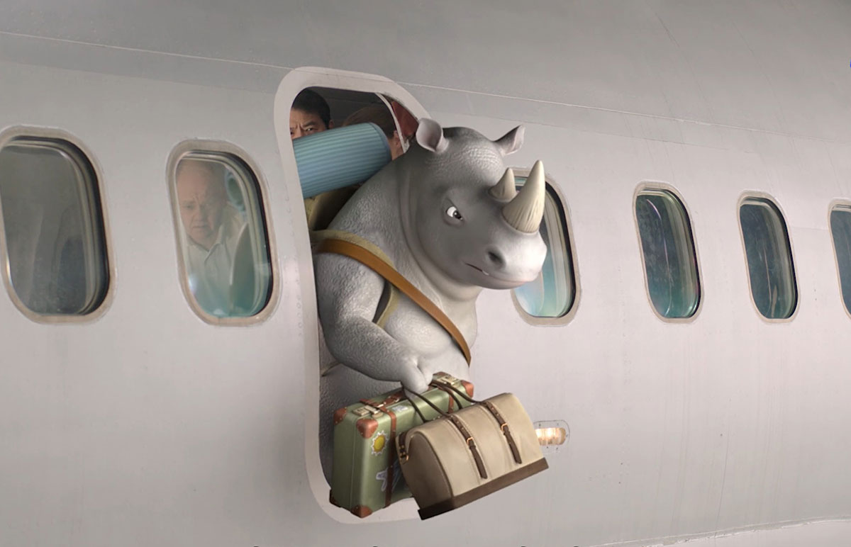 Campaña educativa de IATA "Save a Life, Not a Bag", para dejar equipaje en caso de evacuación.