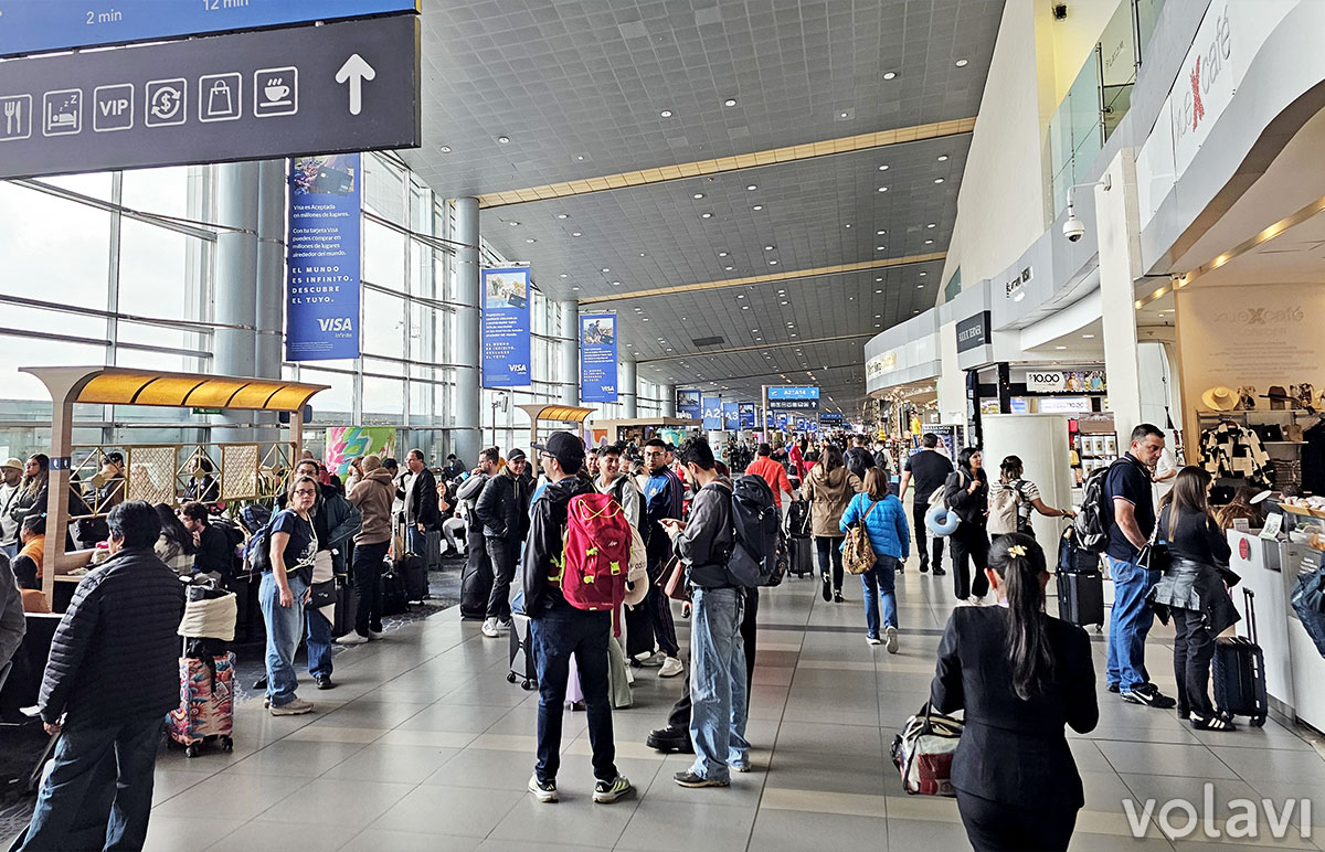 Terminal internacional del Aeropuerto El Dorado de Bogotá. Terminal internacional del Aeropuerto El Dorado de Bogotá.