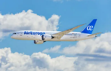 Boeing 787-8 de air Europa en vuelo.
