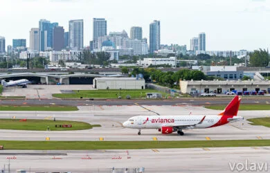 Airbus A320 de Avianca (matrícula HK-5320), próximo a despegar del Aeropuerto Internacional Hollywood de Fort Lauderdale.