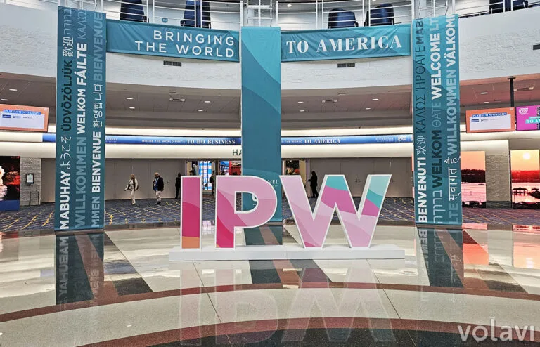 ¿Qué es IPW y cómo funciona la principal feria de turismo de Estados Unidos?