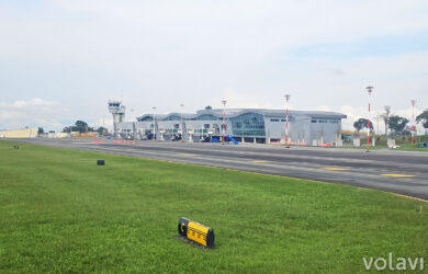 Vista exterior de la terminal de pasajeros del Aeropuerto Internacional Matecaña de Pereira.