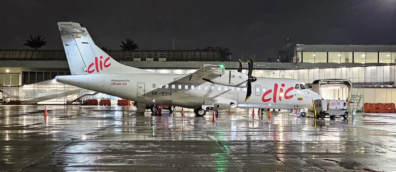 ATR 42-600 de Clic Air (HK-5314), en el Terminal Puente Aéreo (T2) de Bogotá.