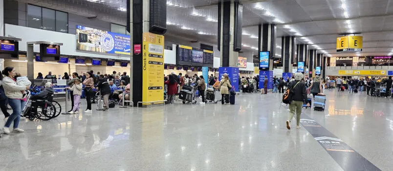 Latinoamérica crece 6,1% en tráfico aéreo mientras demanda global avanza lentamente Terminal 2 del Aeropuerto Internacional de São Paulo-Guarulhos.