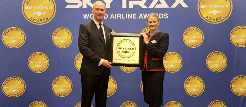 JetSmart suma su cuarto reconocimiento de Skytrax en diez años Entrega del reconocimiento a JetSmart como mejor aerolínea de bajo costo de Sudamérica en los premios Skytrax 2026.