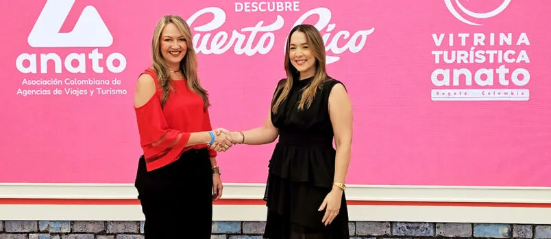 Puerto Rico será Invitado de Honor a la Vitrina de ANATO 2027 Paula Cortés, presidente de ANATO y Willianette Robles, directora de la Compañía de Turismo de Puerto Rico durante el anuncio en Bogotá.