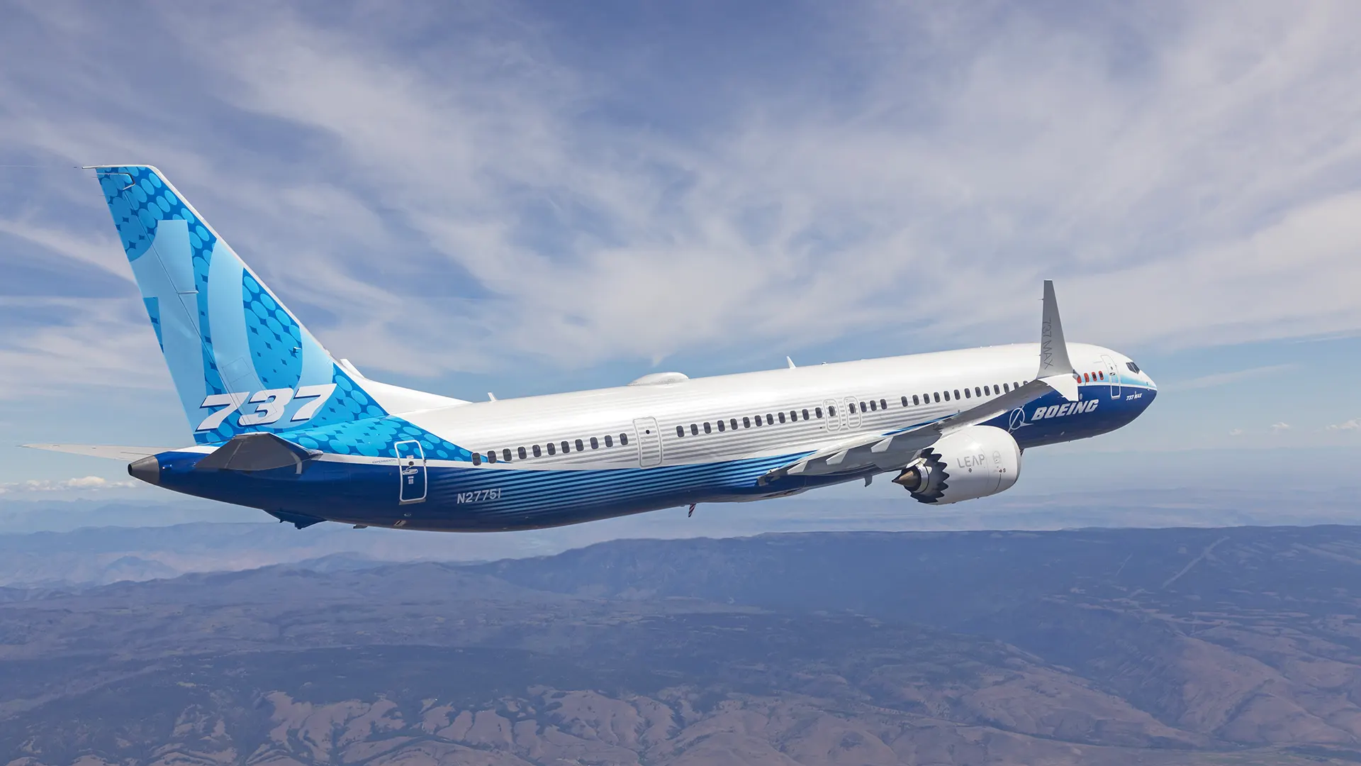 Boeing 737 MAX 10 de prueba, durante un vuelo sobre Estados Unidos. Foto: Boeing - Paul Weatherman